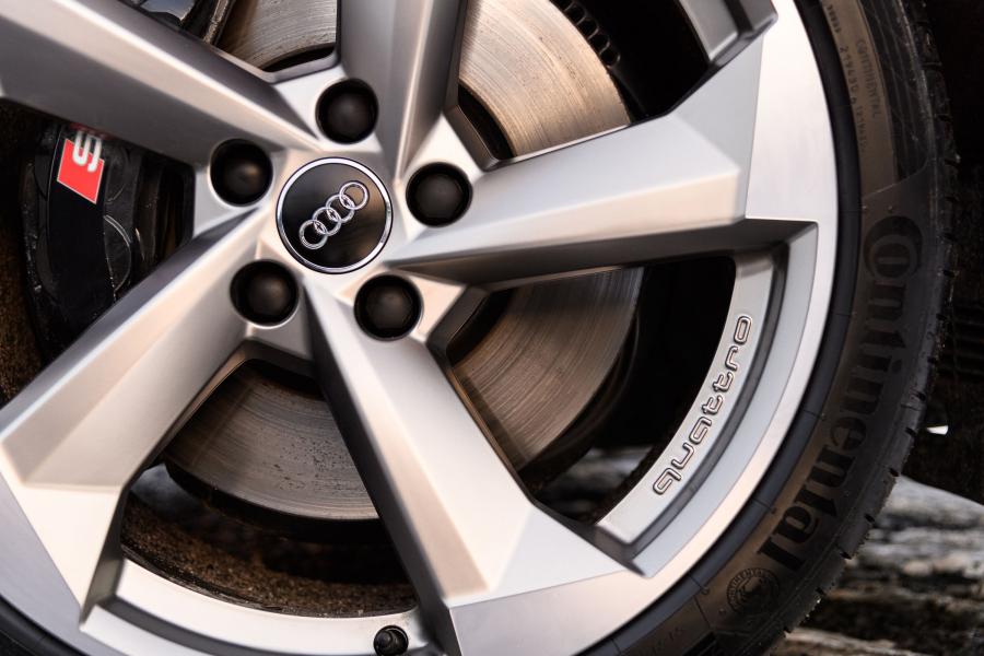 Колеса Audi S5 Sportback 2017 года  (UK) (фото 14 из 40)